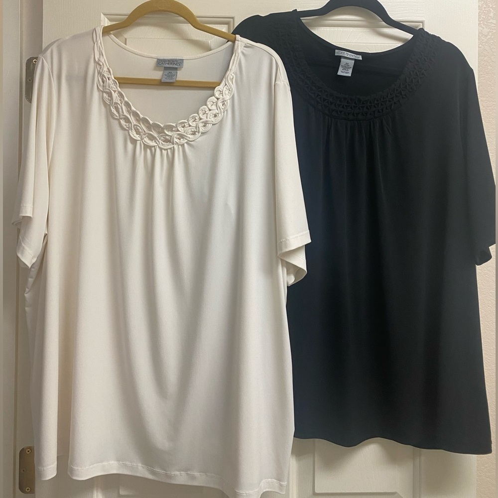 Maggie Barnes for Catherine’s Women's Black and Beige Tops. Size 2X